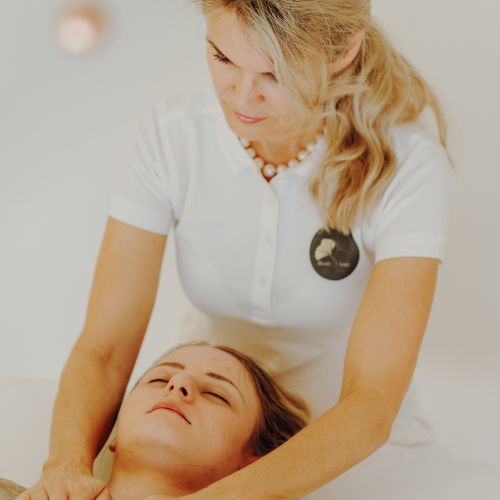 Bettina Streicher Cranio Therapie für Frauengesundheit